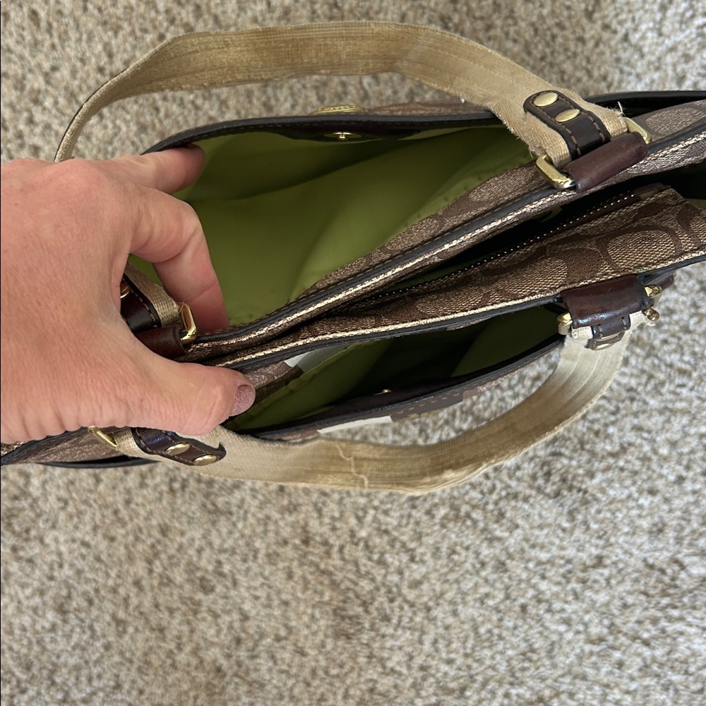 Vintage Coach Signature Chelsea Heritage Stripe Tote tan brown/ leather trim - Picture 6 of 7